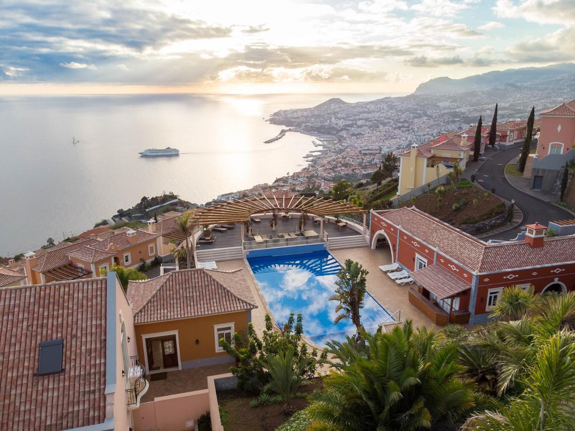 Villa Eve Palheiro Village By Holiday Rental Madeira フンシャル エクステリア 写真